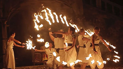 spettacolo con il fuoco