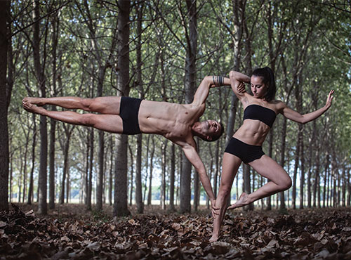 Acrobati performance per inaugurazioni Acrobati performance per inaugurazioni