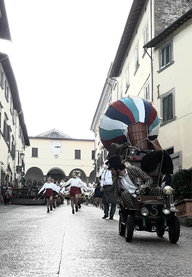 Artista itinerante per feste