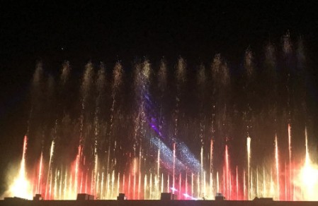 Fontane danzanti spettacolo in piazza