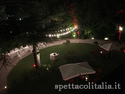 Luci personalizzate per evento aziendale in Lombardia Luci personalizzate per evento aziendale in Lombardia