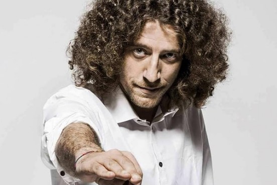Maurizio Lastrico comico attore televisivo