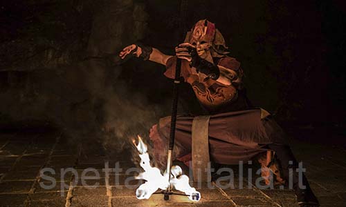 Spettacolo di fuoco per manifestazioni di piazza