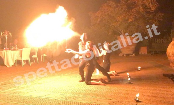 Sputafuoco per eventi artisti del fuoco per matrimonio