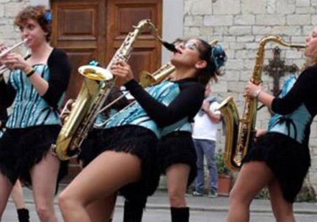 Street band femminile per feste Street band femminile per feste