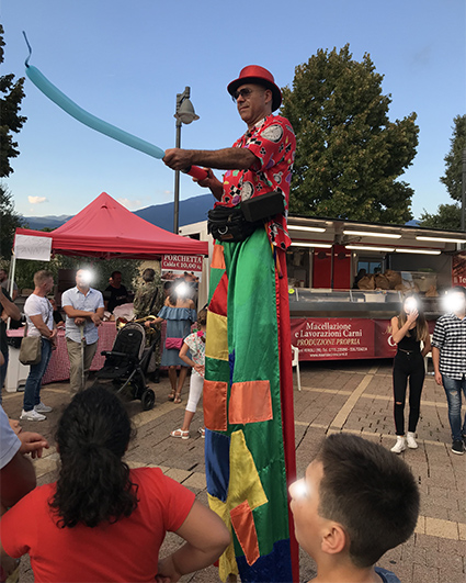 Trampoliere per bambini con palloncini Trampoliere per bambini con palloncini