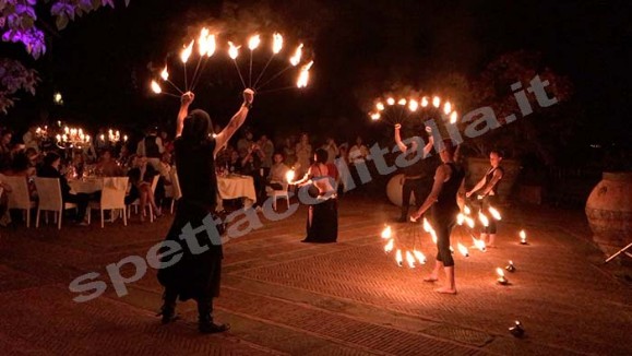 artisti fuoco spettacolo artisti fuoco